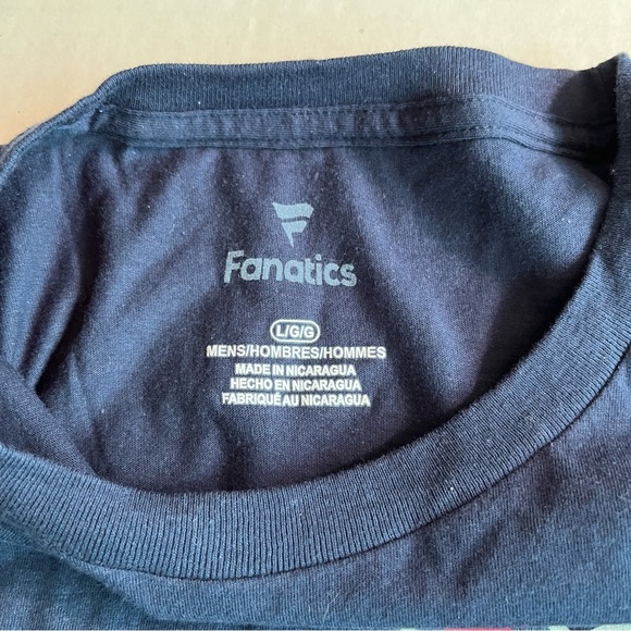 NEW Washington Nationals BABY SHARK Fanatics L 1-Side Champions Shirt 2019 Nats - Picture 4 of 4